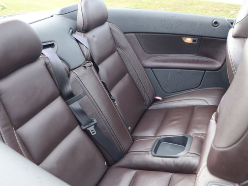 Used 2012 Volvo C70 T5 image 17