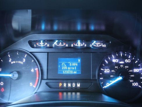 Used 2021 Ford F250 XL w/ Power Equipment Group AWD/4WD image 24