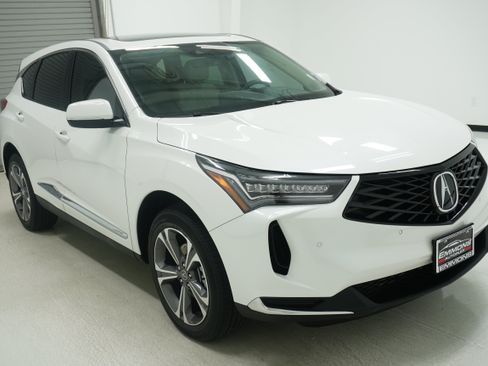 Used 2025 Acura RDX SH-AWD w/ Technology Package image 3