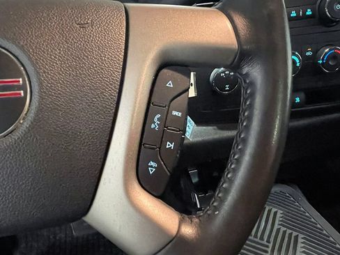 Used 2011 GMC Sierra 2500 SLE w/ SLE Preferred Package AWD/4WD image 69