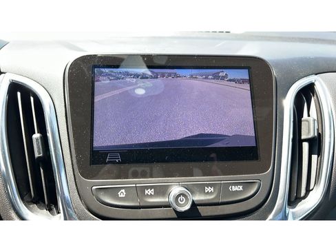 Certified 2021 Chevrolet Equinox LT AWD/4WD image 19