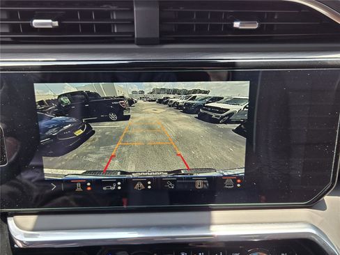 Used 2025 GMC Sierra 1500 Denali Ultimate AWD/4WD image 17