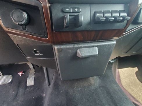 Used 2016 Ford F250 Lariat w/ Chrome Package image 18