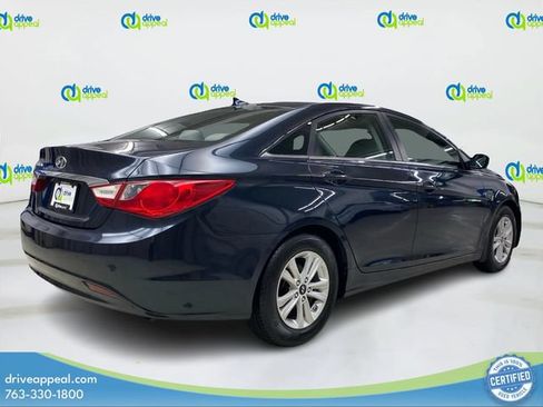 Used 2012 Hyundai Sonata GLS FWD image 5