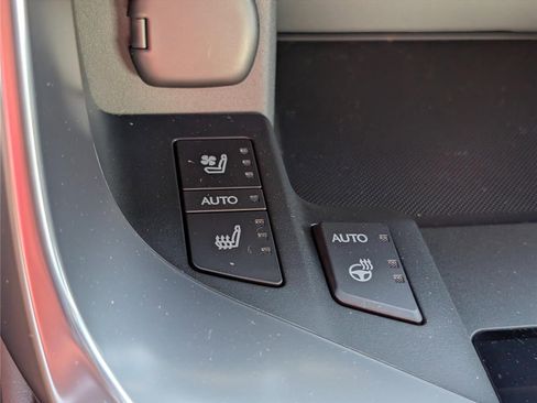 New 2026 Lexus LX 600 4WD w/ Luxury Package image 27