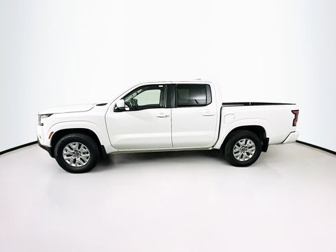 Used 2024 Nissan Frontier SV w/ SV Convenience Package RWD image 4