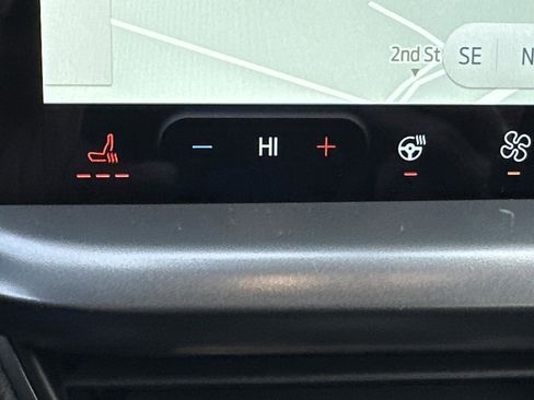 New 2025 Ford Escape PHEV image 15