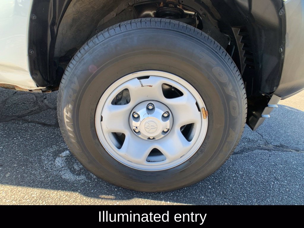 Used 2023 Toyota Tacoma SR AWD/4WD image 25