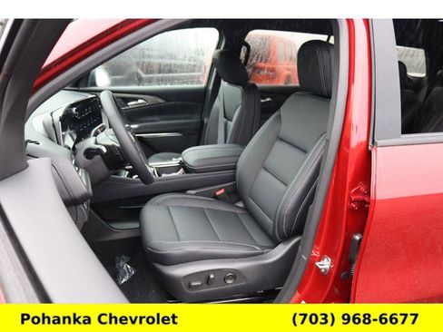 New 2026 Chevrolet Traverse LT w/ Driver Confidence Package image 23