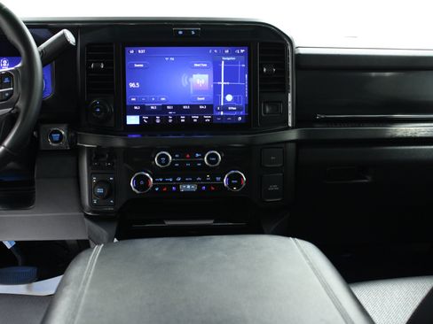 Used 2025 Ford F350 Lariat w/ Lariat Ultimate Package AWD/4WD image 18