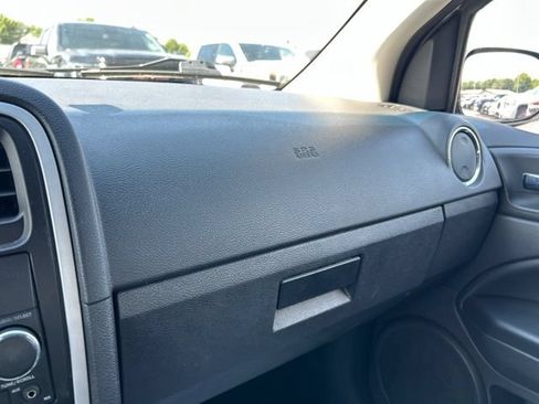 Used 2011 Dodge Caliber Heat FWD image 32