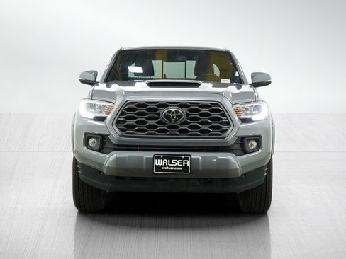 Used 2020 Toyota Tacoma TRD Sport AWD/4WD image 8