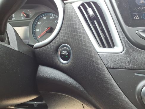 Used 2023 Chevrolet Malibu RS FWD image 21