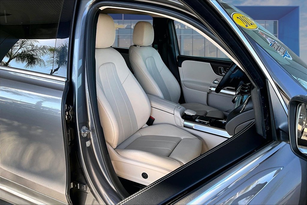Used 2021 Mercedes-Benz GLB 250 image 16