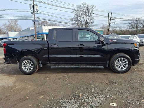 Used 2023 Chevrolet Silverado 1500 RST w/ Z71 Off-Road Package image 9