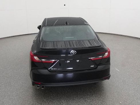 New 2026 Toyota Camry SE image 17