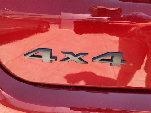 Used 2025 Jeep Compass Trailhawk AWD/4WD image 5