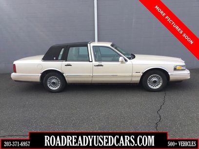 Used 1997 Lincoln Town Car Executive