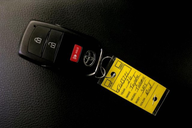 Used 2026 Toyota Tacoma TRD Sport AWD/4WD image 11