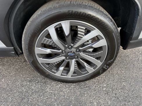 Used 2025 Subaru Forester Touring image 10