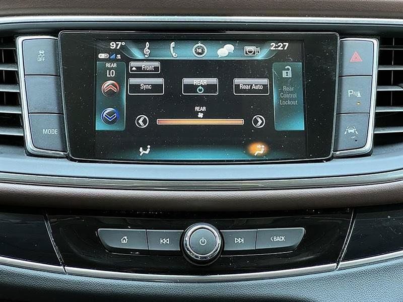 Used 2019 Buick Enclave Avenir w/ Avenir Technology Package FWD image 29