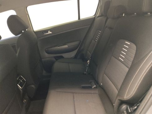 Used 2022 Kia Sportage LX w/ LX AWD Value Edition Package image 18