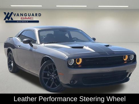 Used 2023 Dodge Challenger SXT w/ Blacktop Package image 1