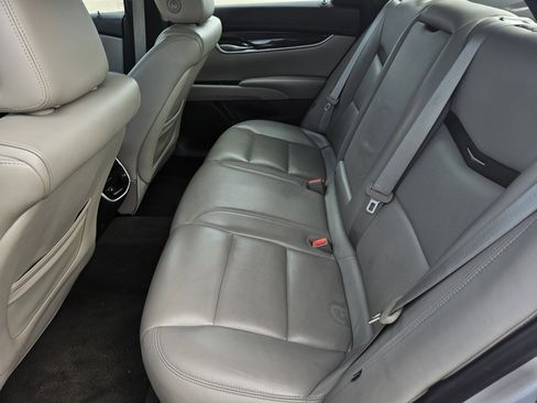 Used 2017 Cadillac XTS Luxury image 25