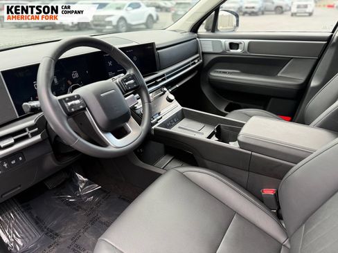 Used 2024 Hyundai Santa Fe SEL AWD/4WD image 25