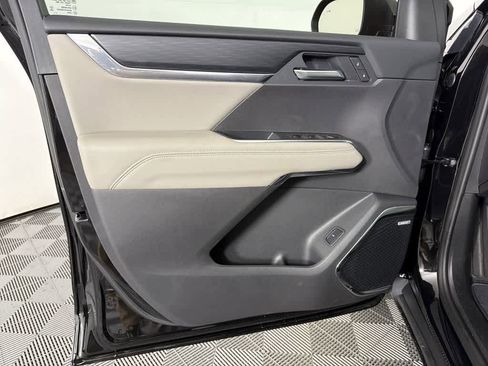 New 2026 GMC Acadia Elevation w/ Elevation Premium Package image 15