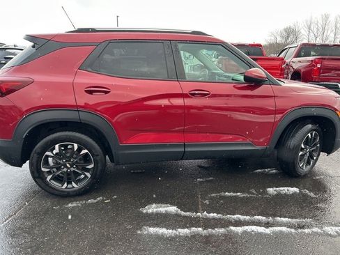 Used 2021 Chevrolet TrailBlazer LT w/ Convenience Package image 8