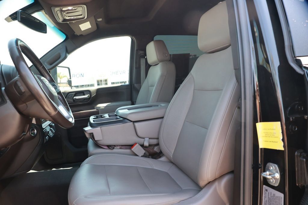 Used 2023 GMC Sierra 2500 SLT w/ Driver Alert Package I AWD/4WD image 22
