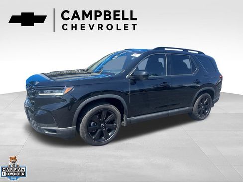 Used 2025 Honda Pilot Black Edition image 1