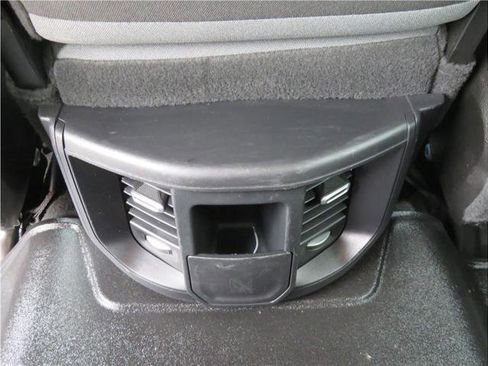 Used 2024 RAM 2500 Big Horn AWD/4WD image 10