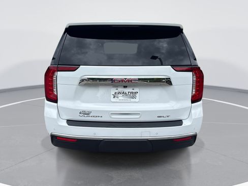 Used 2023 GMC Yukon XL SLT AWD/4WD image 7