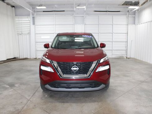 Used 2023 Nissan Rogue SV AWD/4WD image 3