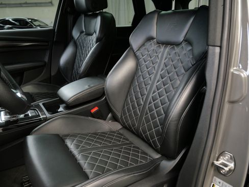 Used 2023 Audi SQ5 Premium Plus w/ Premium Plus Package AWD/4WD image 3