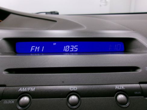 Used 2008 Honda Civic LX image 4