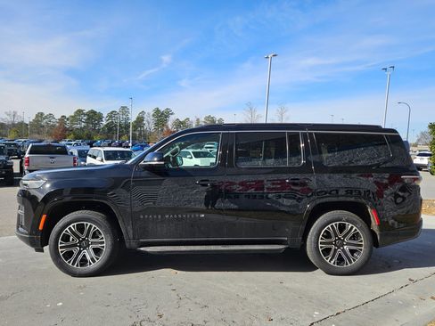 New 2026 Jeep Grand Wagoneer 4WD image 4