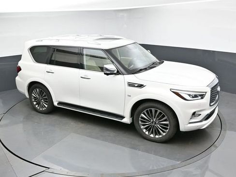 Used 2018 INFINITI QX80 4WD w/ Deluxe Technology Package image 21