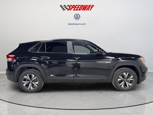New 2026 Volkswagen Atlas Cross Sport SE AWD/4WD image 11
