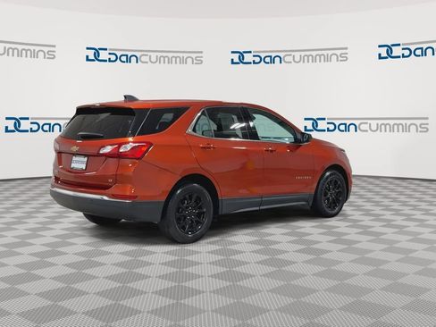 Used 2020 Chevrolet Equinox LT w/ Driver Convenience Package FWD image 8