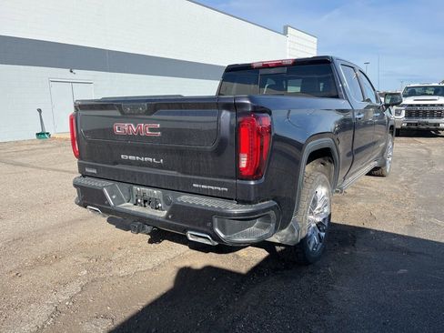 Used 2023 GMC Sierra 1500 Denali w/ Denali Reserve Package image 4