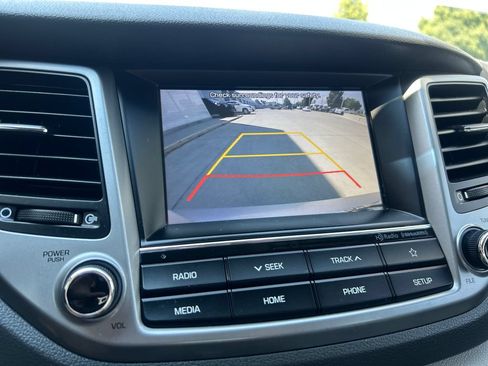 Used 2018 Hyundai Tucson SEL FWD image 24