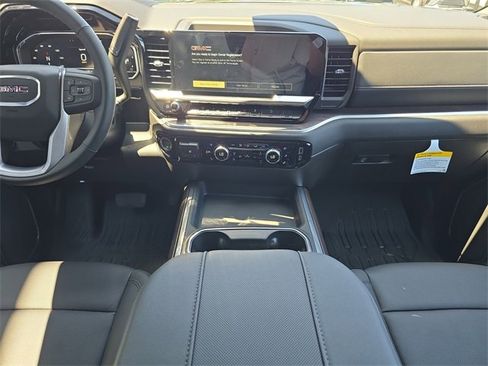 New 2025 GMC Sierra 2500 SLT w/ SLT Premium Package image 15