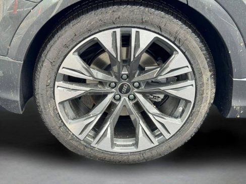 New 2026 Audi Q8 Premium Plus AWD/4WD image 33