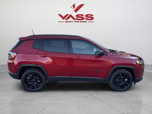 New 2026 Jeep Compass Latitude AWD/4WD image 8