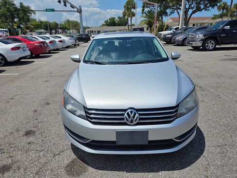 Used 2012 Volkswagen Passat 2.5 SE FWD image 9