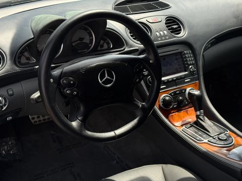 Used 2005 Mercedes-Benz SL 65 AMG image 34