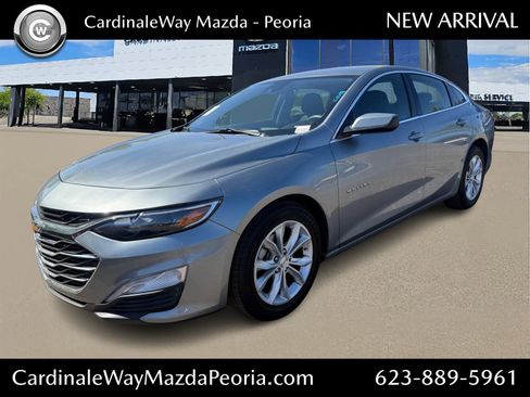 Used 2025 Chevrolet Malibu LT image 1